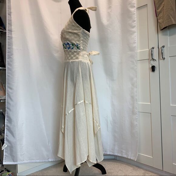 Vintage ‘70s Embroidered Gauze Pixie Hem Floral Crochet Halter Mexican Dress - Picture 6 of 14